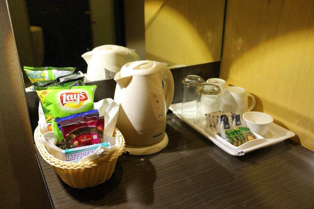 Five Elements Hotels Delhi- North Avenue Νέο Δελχί Δωμάτιο φωτογραφία