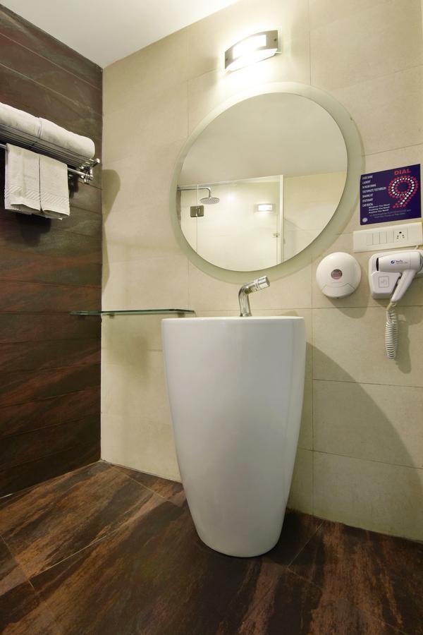 Five Elements Hotels Delhi- North Avenue Νέο Δελχί Εξωτερικό φωτογραφία