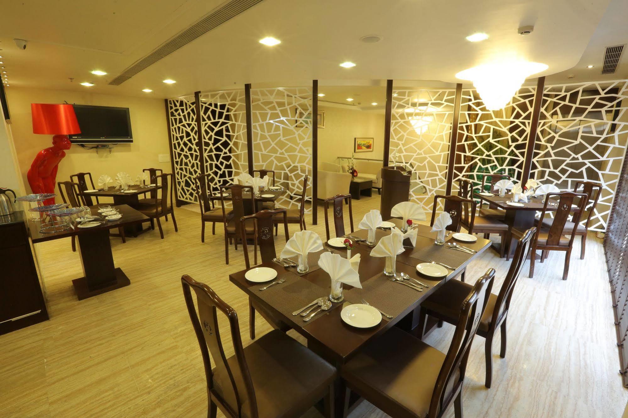 Five Elements Hotels Delhi- North Avenue Νέο Δελχί Εξωτερικό φωτογραφία