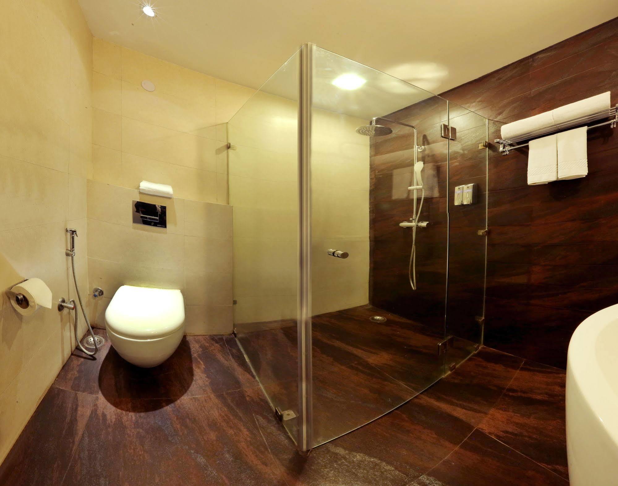 Five Elements Hotels Delhi- North Avenue Νέο Δελχί Εξωτερικό φωτογραφία